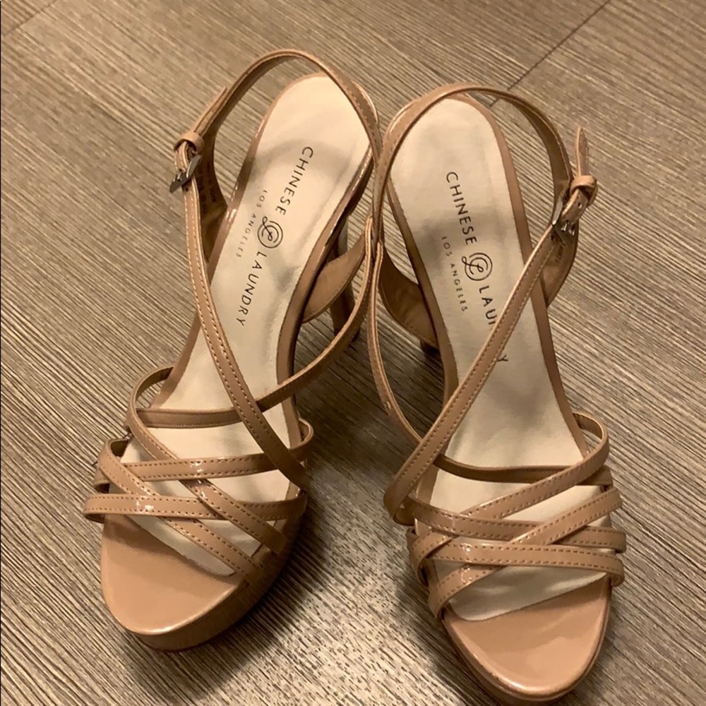 Chinese Laundry Tippy Tops